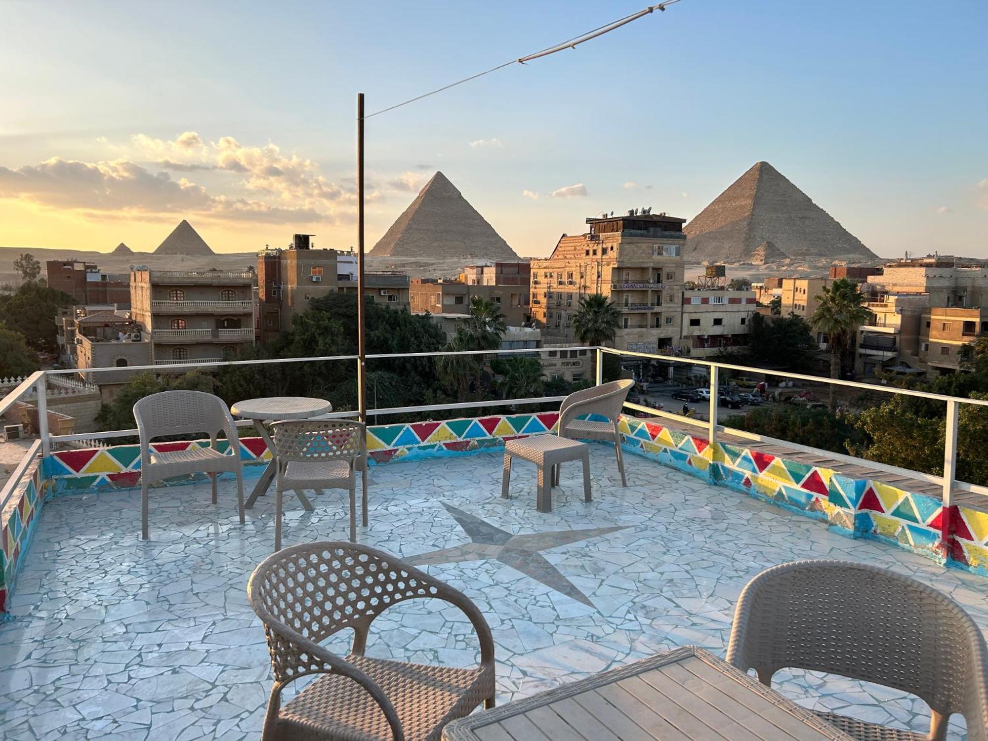 Matto Pyramids Inn Kafrat al Jabal Exterior photo