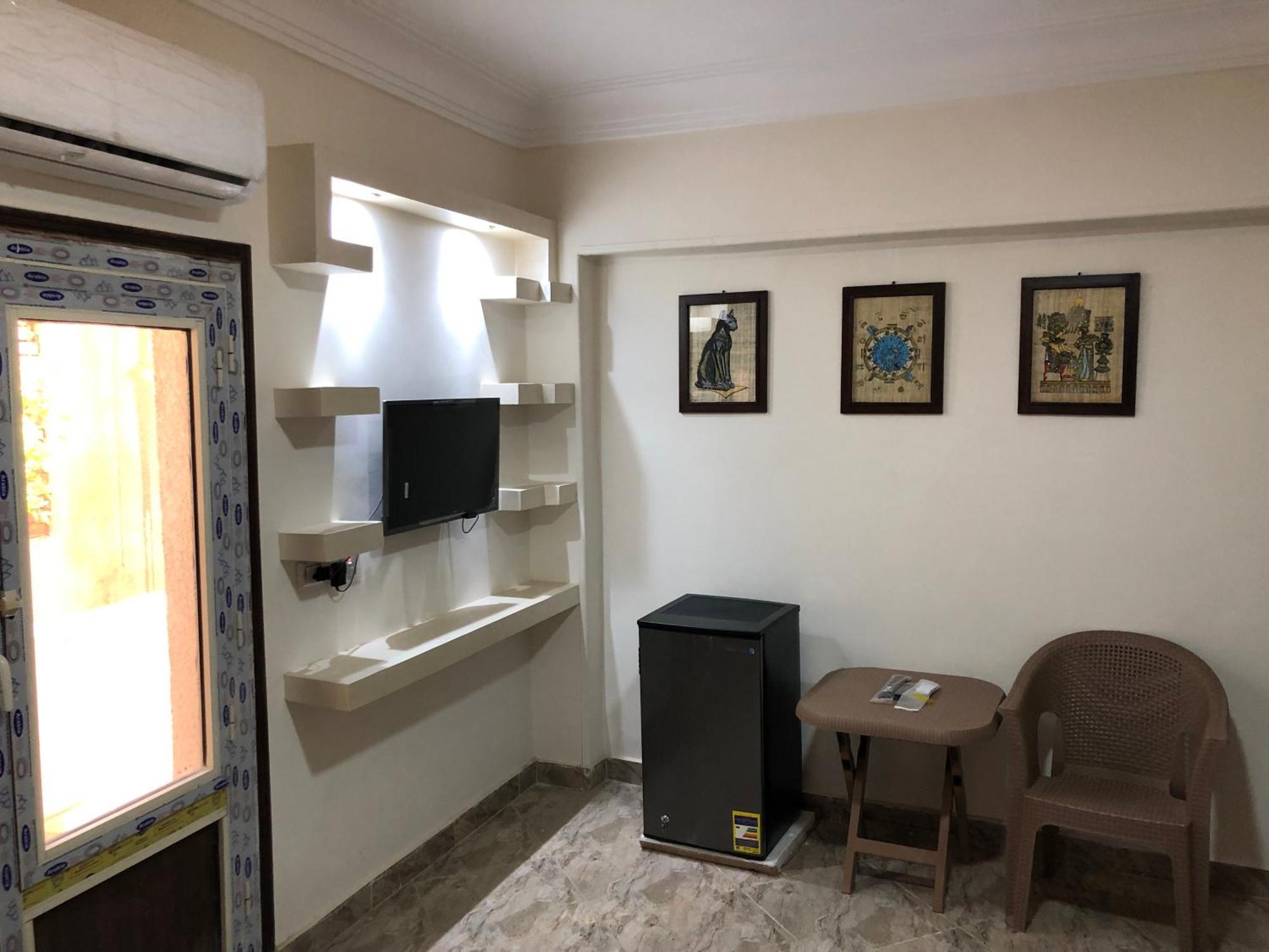 Matto Pyramids Inn Kafrat al Jabal Exterior photo